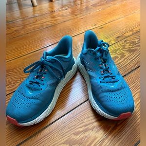 Hoka One One running shoes- size 8, new condition
